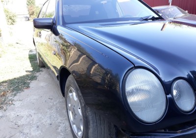 Мерседес w210 E23 - купить Ахтарском