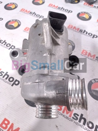 Помпа BMW е87 11517586928 - купить Ахтарском