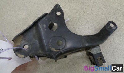 Кронштейн двигателя задний от Nissan Cube Z10 1998-2002 - купить Ахтарском