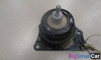 Опора двигателя правая от Skoda Fabia 2007-2014 - купить Ахтарском