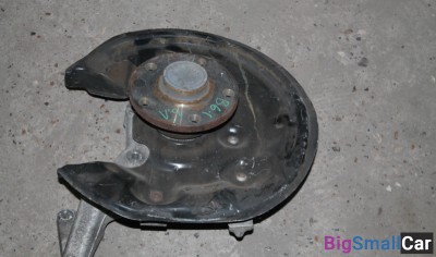 Цапфа задняя левая фольксваген пассат б6 - купить Ахтарском