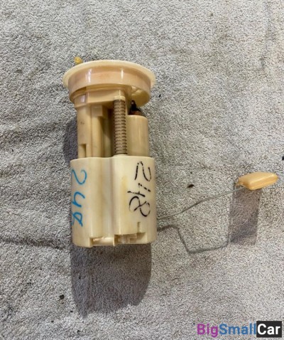 Насос топливный Nissan Tiida 1.5 - купить Ахтарском