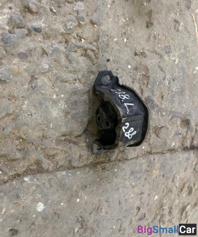 Подушка от двс левая Daewoo Nexia (дэу нексия) - купить Ахтарском