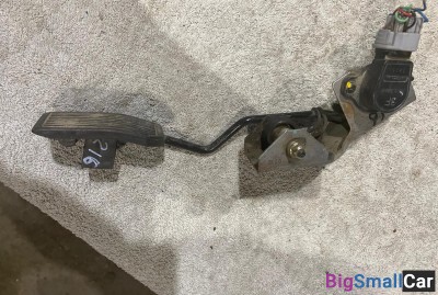 Педаль газа NissanPrimera P12 - купить Ахтарском