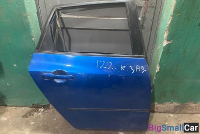 Дверь задняя правая Mazda 3 hatchback - купить Ахтарском