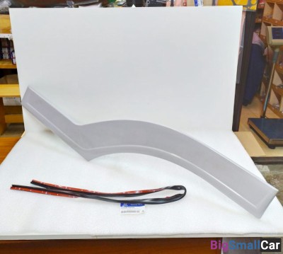 Молдинг двери левой Hyundai HD120 812506A002 - купить Ахтарском