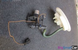 Датчик уровня наполнения прав. (16 Система подачи топлива) 16117217249